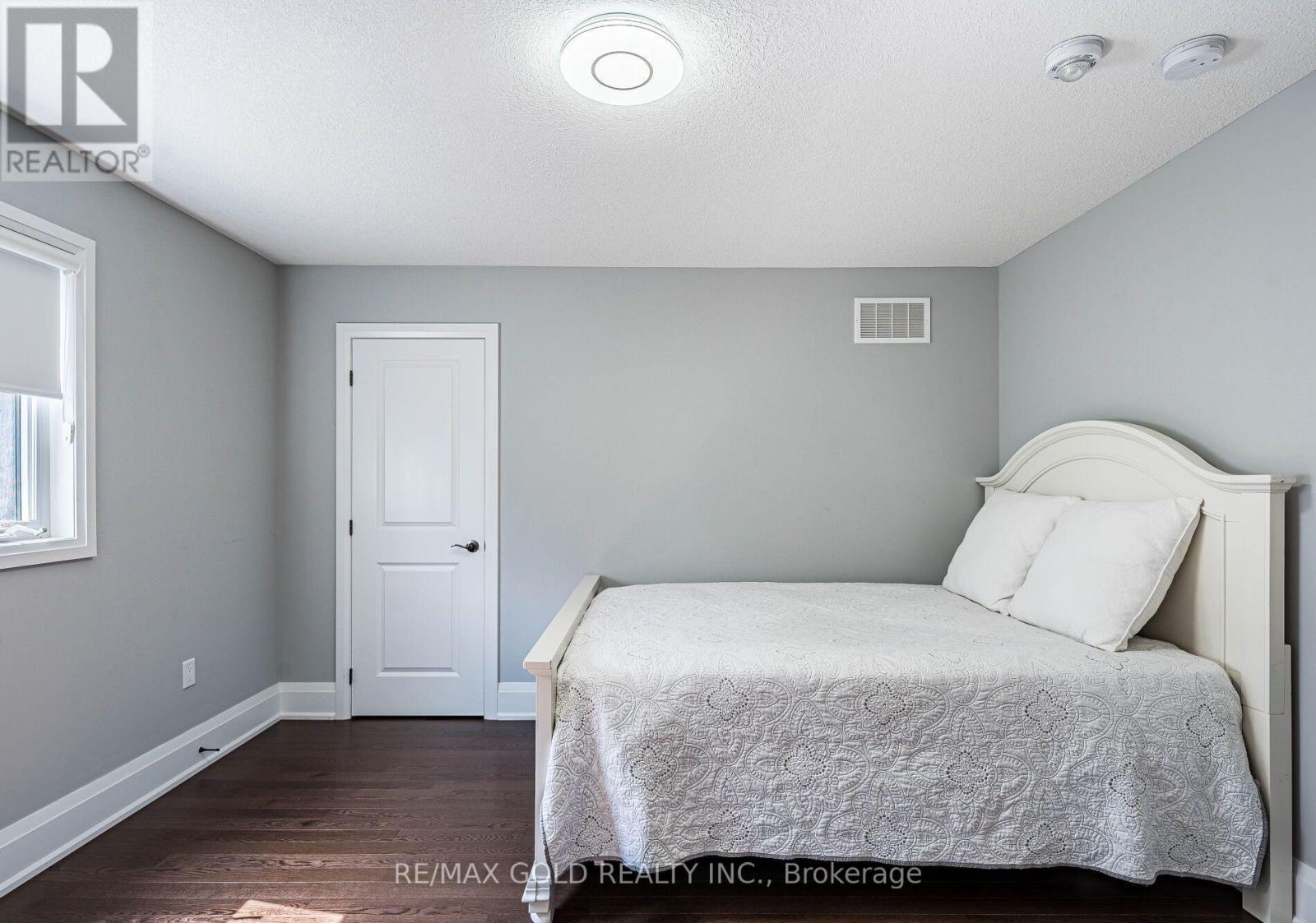 220 Eight Avenue, New Tecumseth (Alliston), Ontario  L9R 0H8 - Photo 33 - N12609642