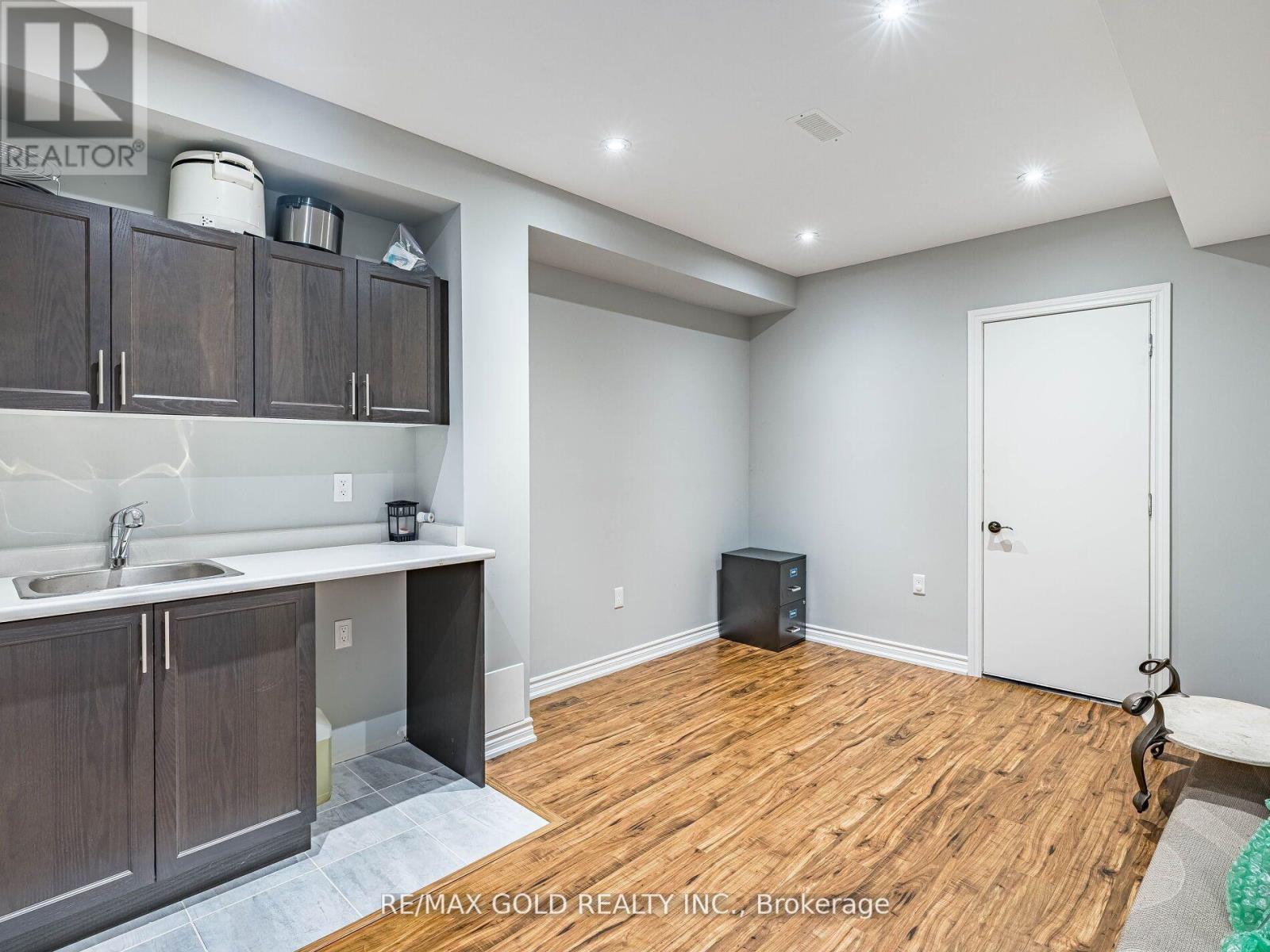 220 Eight Avenue, New Tecumseth (Alliston), Ontario  L9R 0H8 - Photo 38 - N12609642