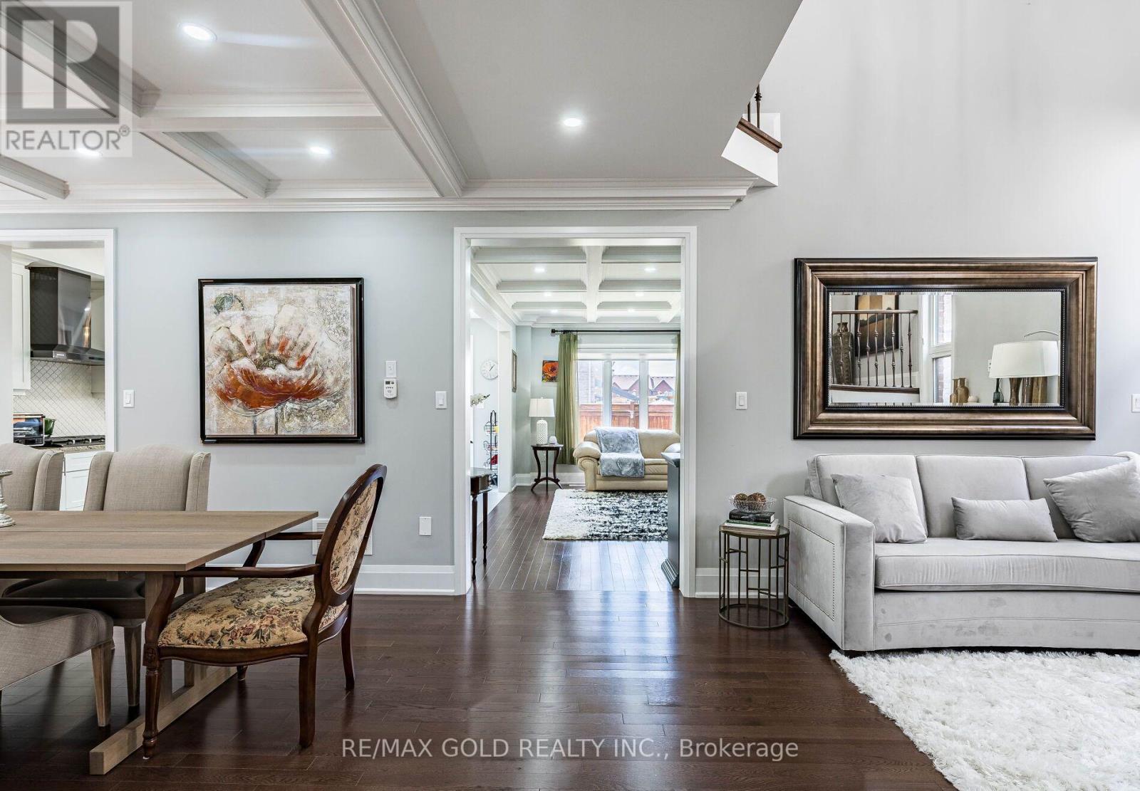 220 Eight Avenue, New Tecumseth (Alliston), Ontario  L9R 0H8 - Photo 5 - N12609642