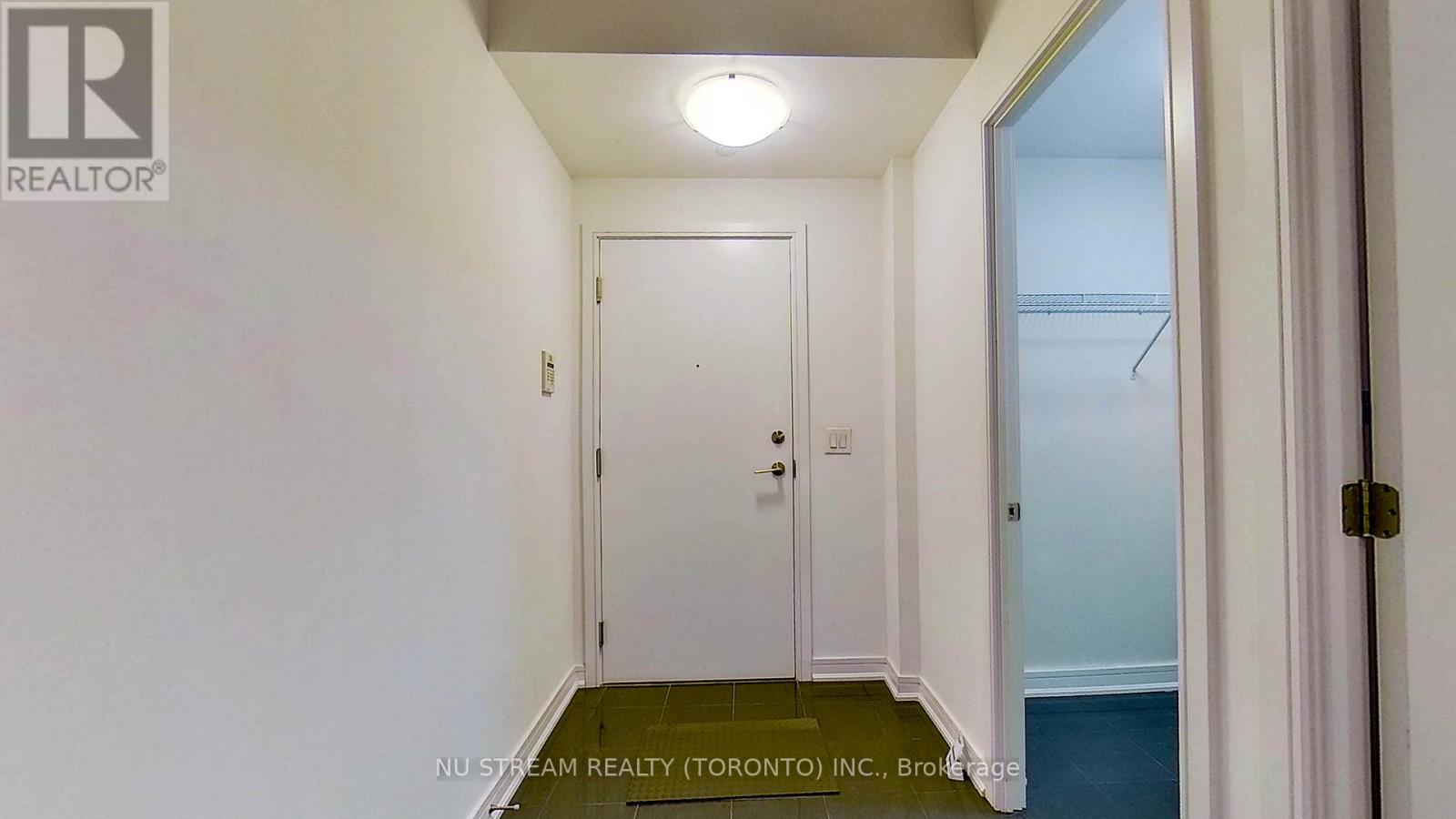 Nw606 - 9201 Yonge Street, Richmond Hill (Langstaff), Ontario  L4C 1H9 - Photo 6 - N12609664