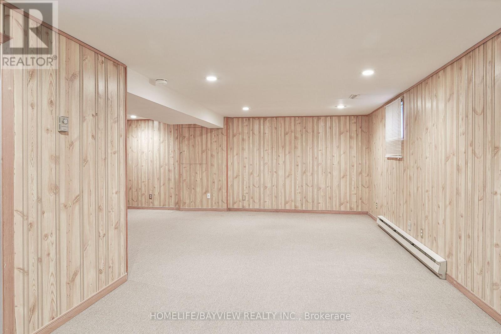 32 Penwick Crescent, Richmond Hill, Ontario  L4C 5B4 - Photo 21 - N12609728