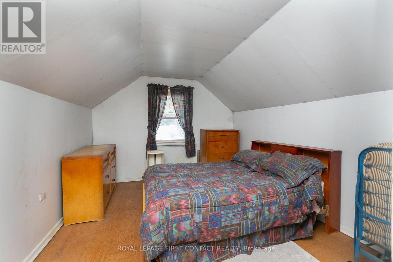 315 Grenville Avenue, Orillia, Ontario  L3V 2X7 - Photo 13 - S12609648