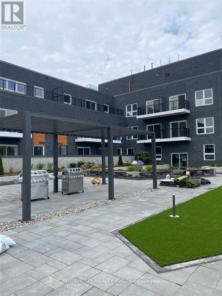 312 - 430 Essa Road, Barrie, Ontario  L0M 1A0 - Photo 17 - S12609726