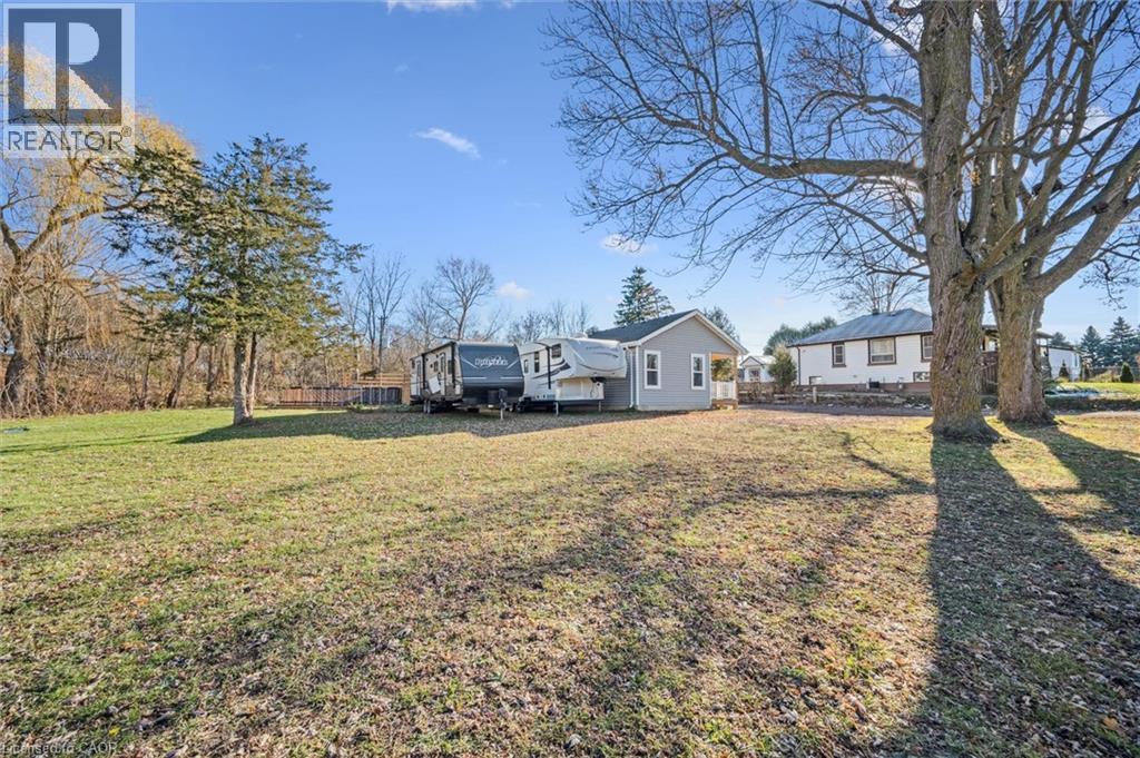 584038 Beachville Road, Ingersoll, Ontario  N5C 3J5 - Photo 4 - 40789006