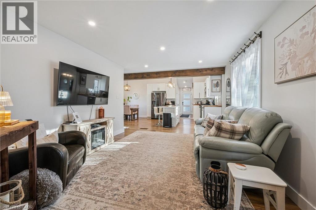 584038 Beachville Road, Ingersoll, Ontario  N5C 3J5 - Photo 10 - 40789006