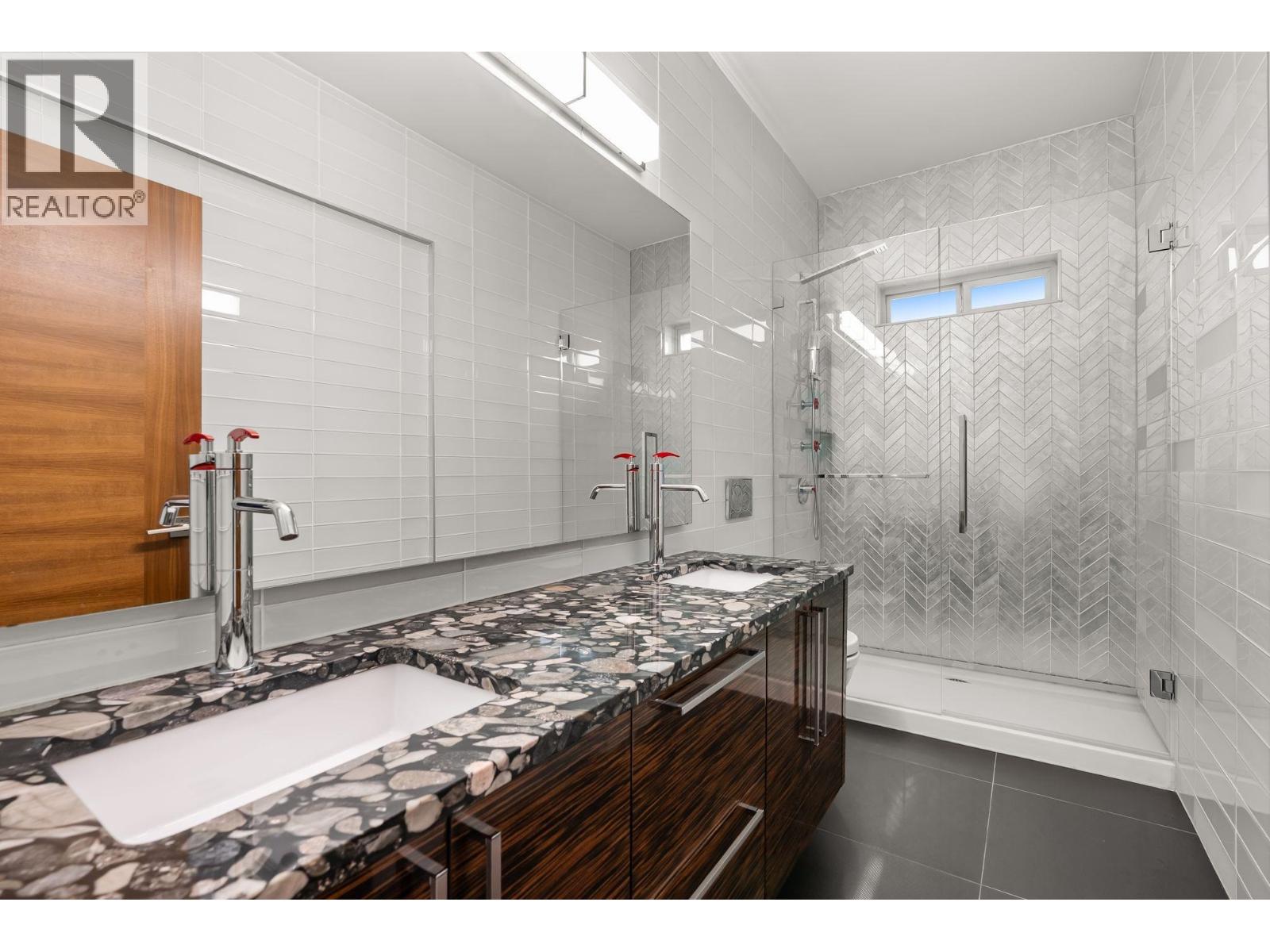 1265 Queens Avenue, West Vancouver, British Columbia  V7S 2K4 - Photo 17 - R3070774