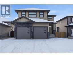 1107 Werschner CRESCENT Rosewood