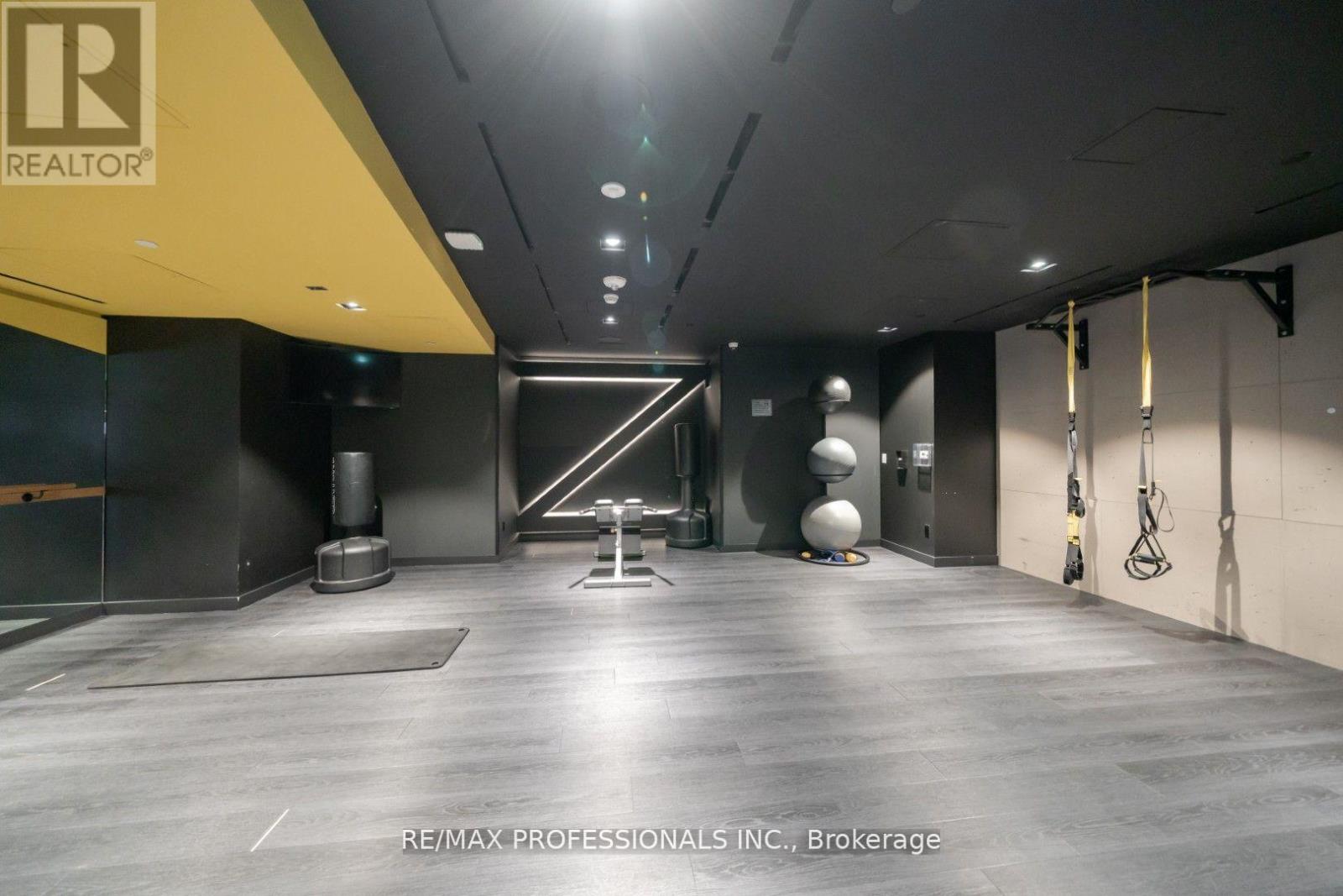 305 - 36 Zorra Street, Toronto (Islington-City Centre West), Ontario  M8Z 0G5 - Photo 21 - W12609610