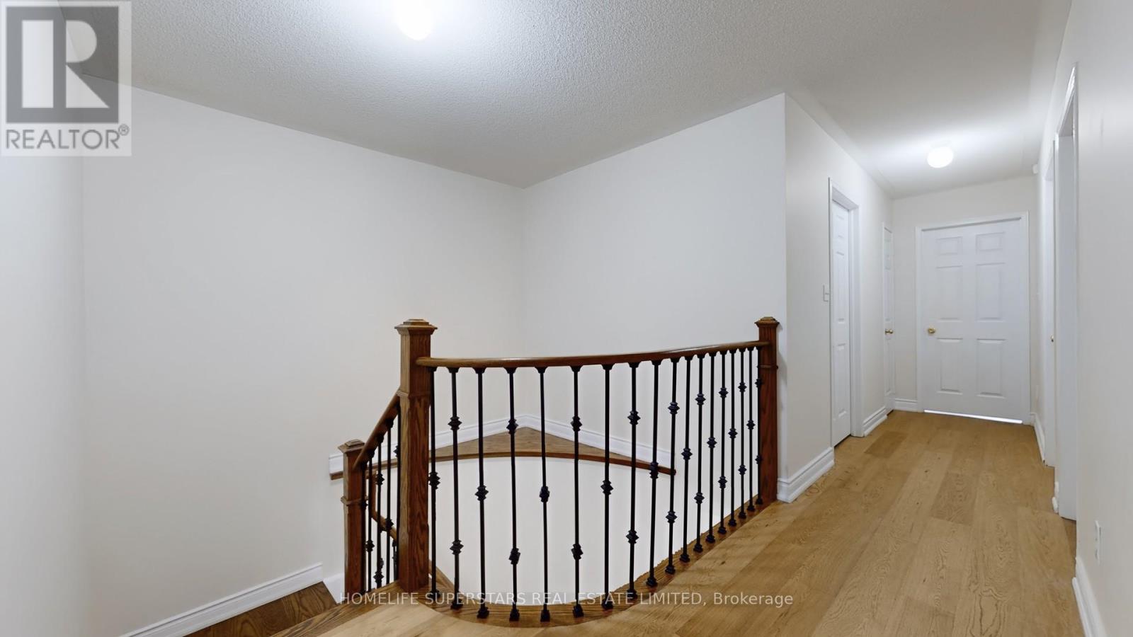 4783 Apple Blossom Circle, Mississauga, Ontario  L5V 3C7 - Photo 22 - W12609634