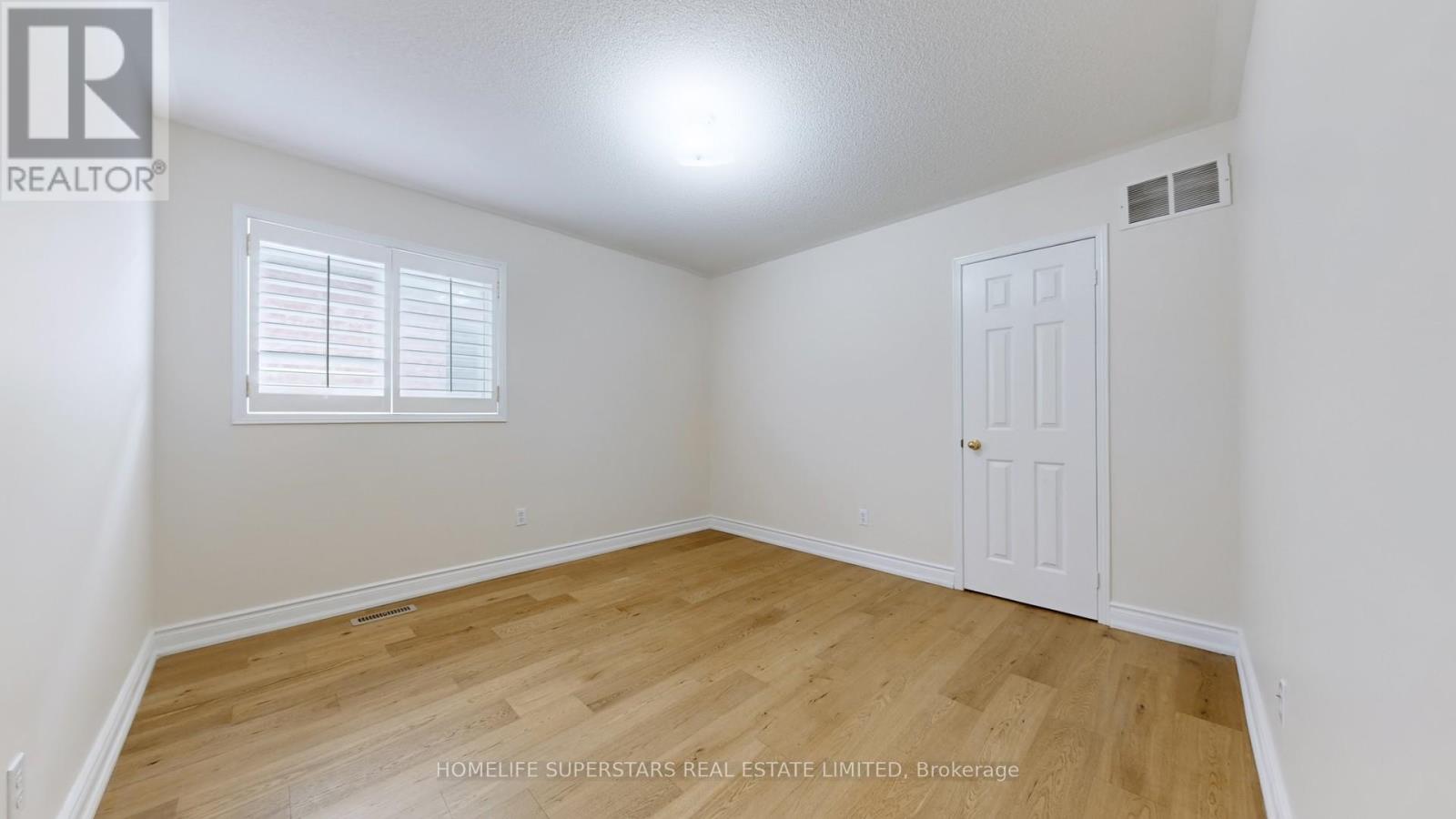 4783 Apple Blossom Circle, Mississauga, Ontario  L5V 3C7 - Photo 39 - W12609634