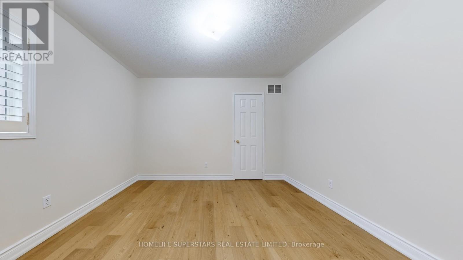 4783 Apple Blossom Circle, Mississauga, Ontario  L5V 3C7 - Photo 42 - W12609634