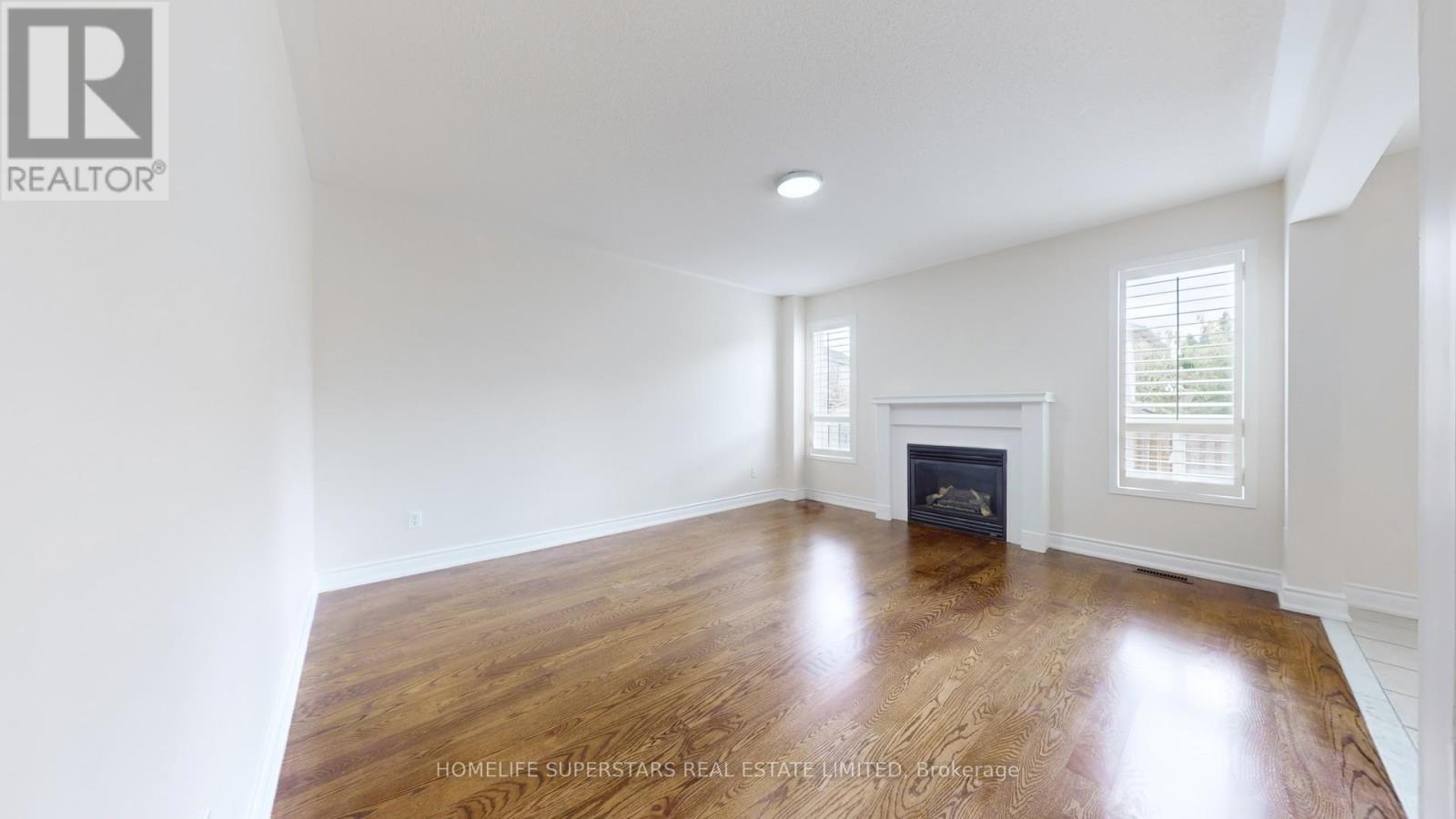 4783 Apple Blossom Circle, Mississauga, Ontario  L5V 3C7 - Photo 8 - W12609634