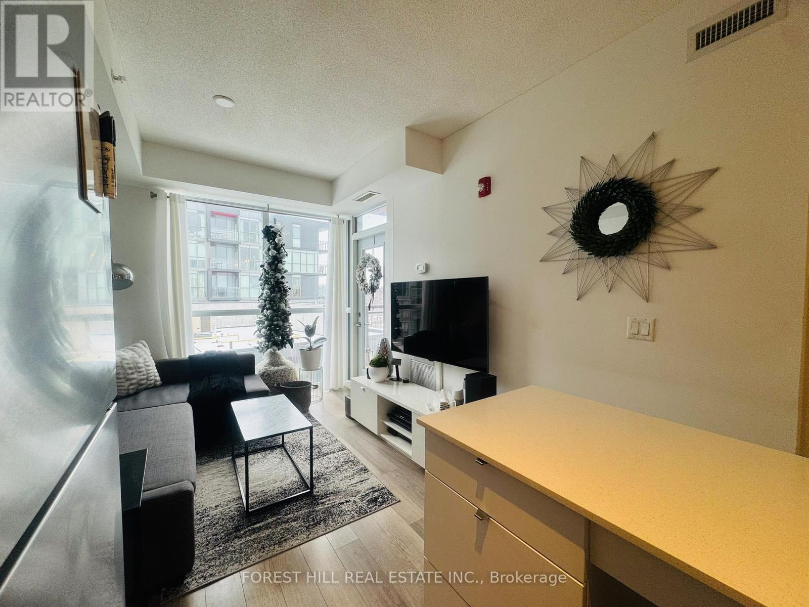 C408 - 5260 Dundas Street, Burlington, Ontario  L7R 3X4 - Photo 6 - W12609644