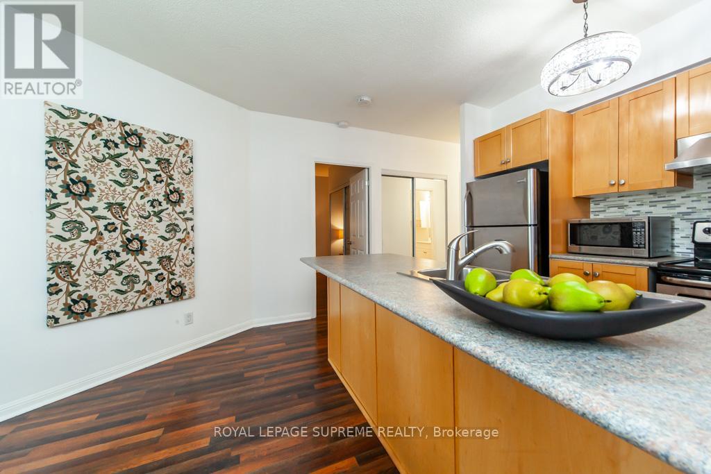 202 - 1600 Keele Street, Toronto (Keelesdale-Eglinton West), Ontario  M6N 5J1 - Photo 15 - W12609646