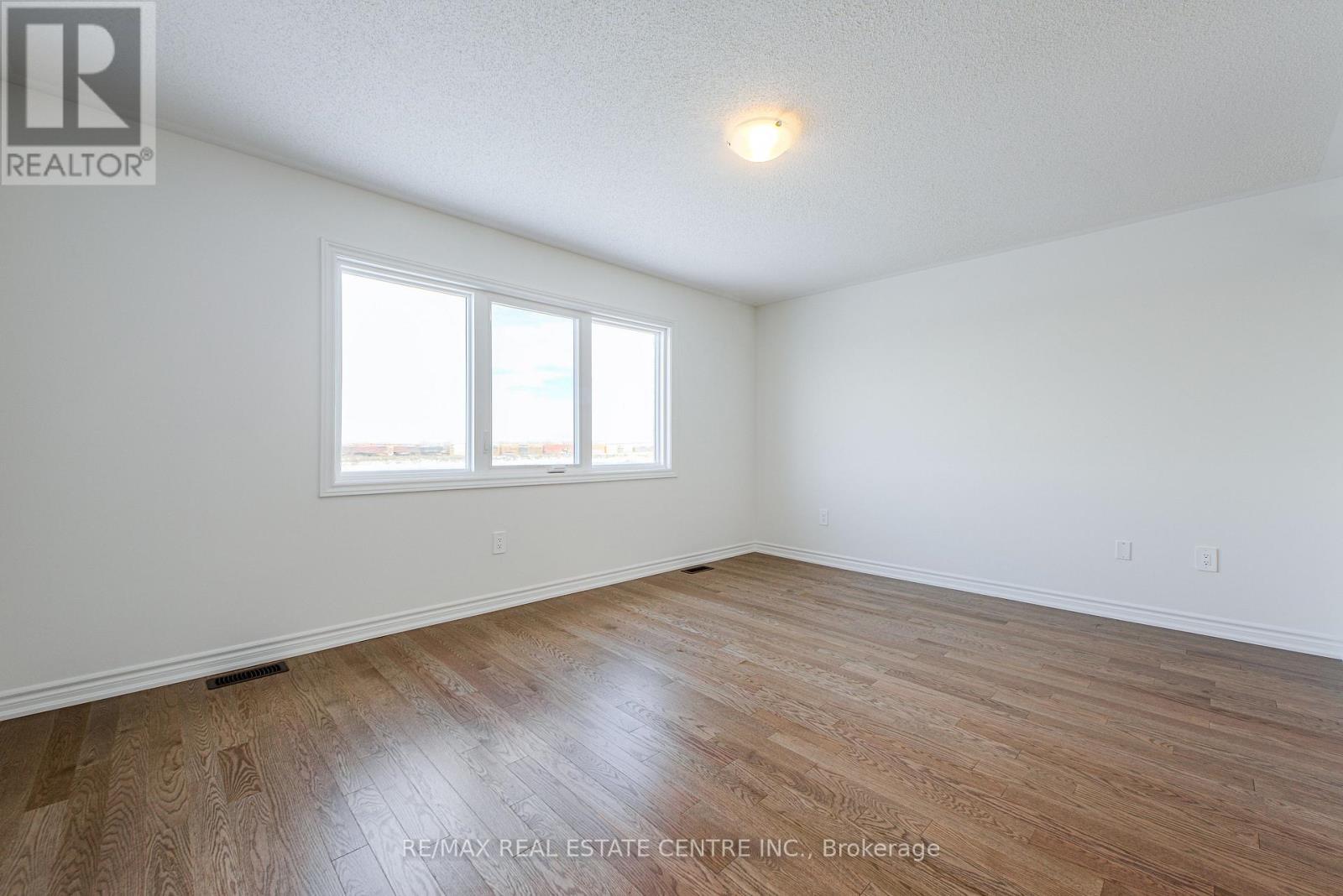 1467 Savoline Boulevard, Milton (Walker), Ontario  L9E 2G5 - Photo 30 - W12609654