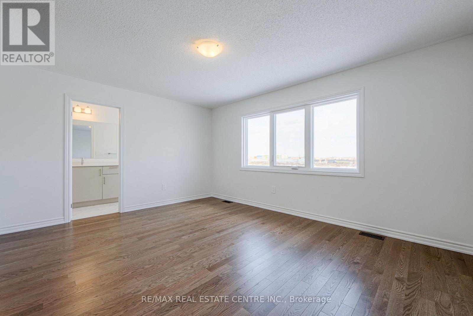 1467 Savoline Boulevard, Milton (Walker), Ontario  L9E 2G5 - Photo 32 - W12609654