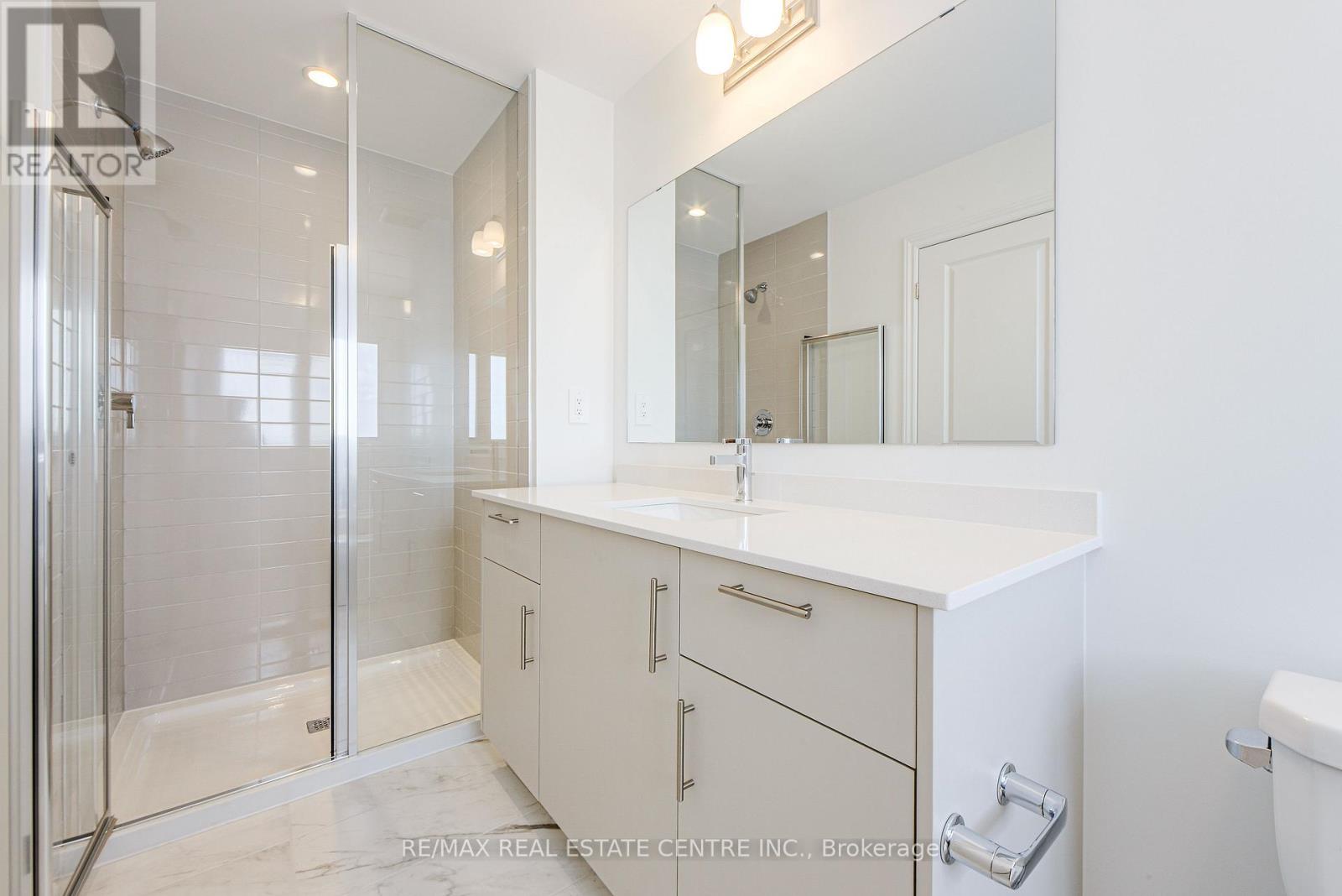 1467 Savoline Boulevard, Milton (Walker), Ontario  L9E 2G5 - Photo 34 - W12609654