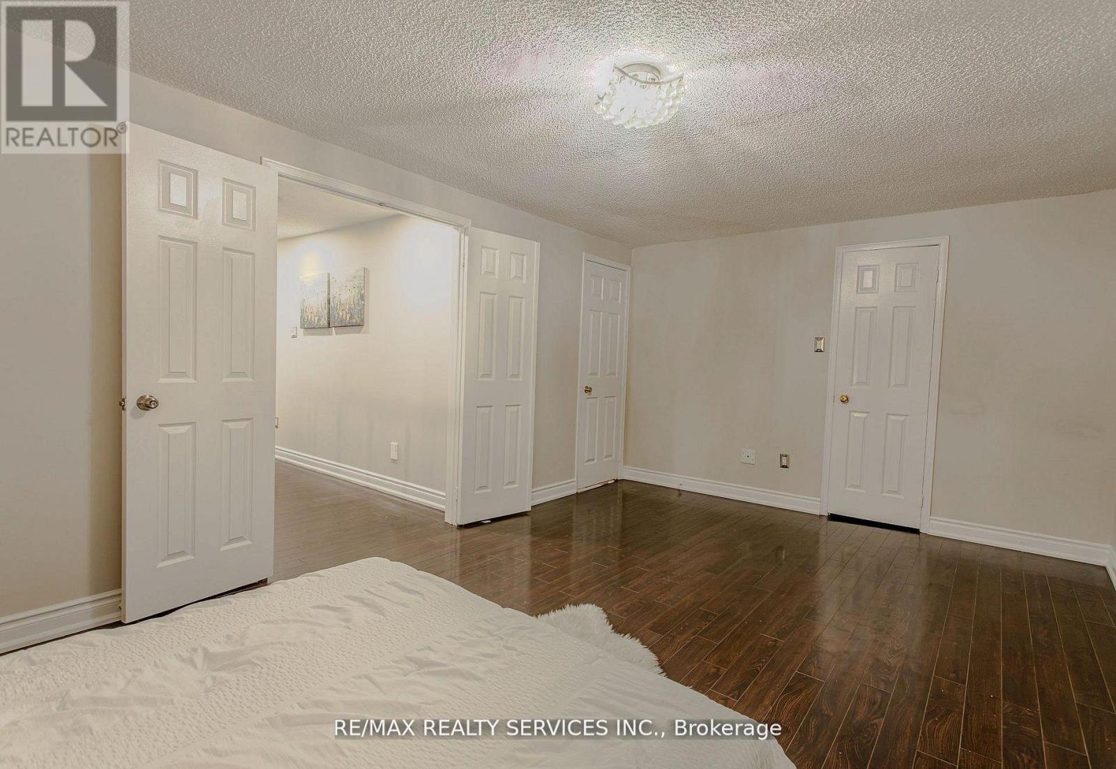 32 Heddon Court, Brampton (Heart Lake East), Ontario  L6Z 4H2 - Photo 26 - W12609666