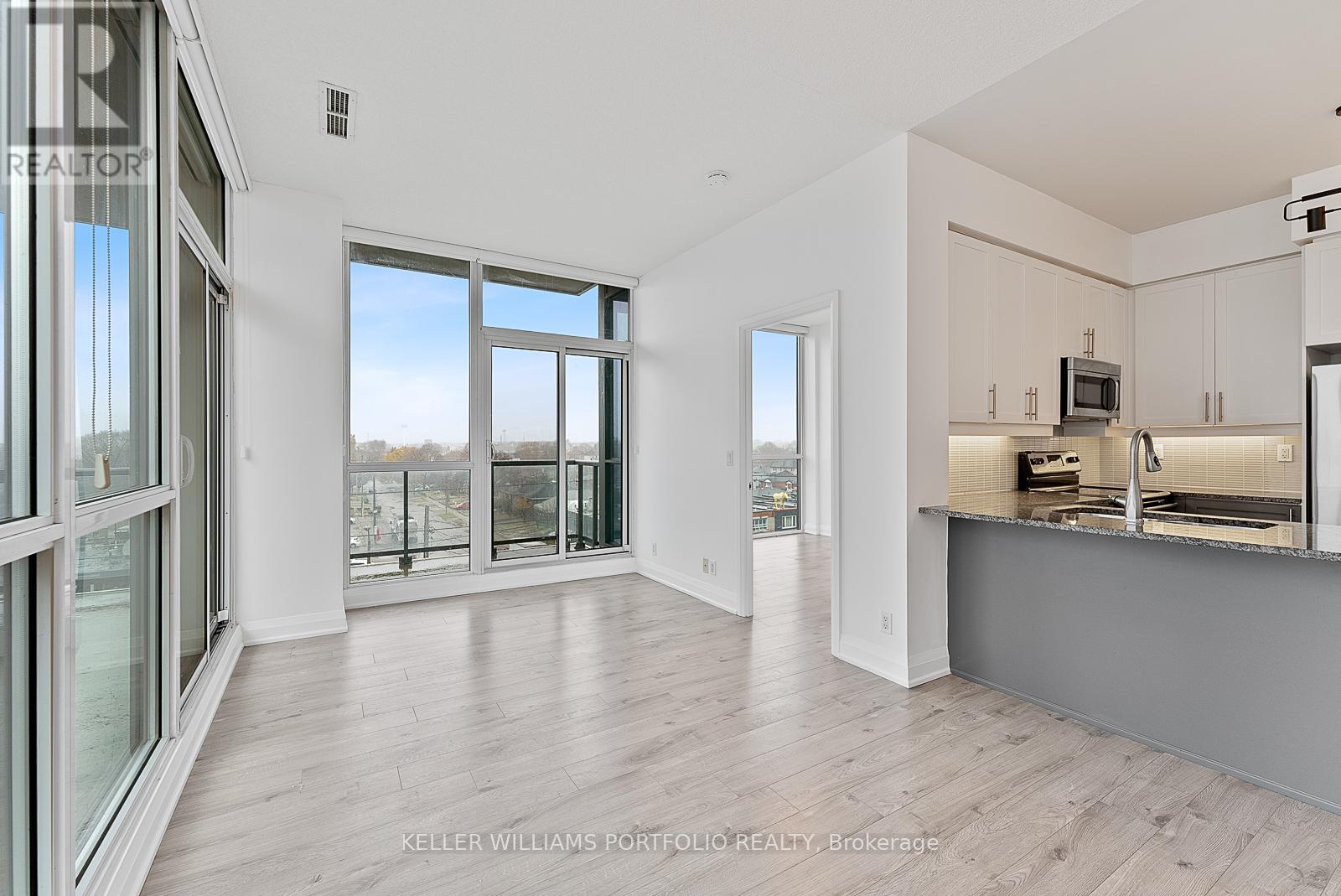 508 - 1185 The Queensway Avenue, Toronto (Islington-City Centre West), Ontario  M8Z 0C6 - Photo 11 - W12609700