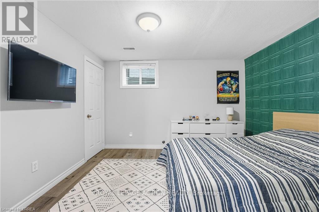 14 Dunton Lane, Brant (Paris), Ontario  N3L 4E2 - Photo 24 - X12609688