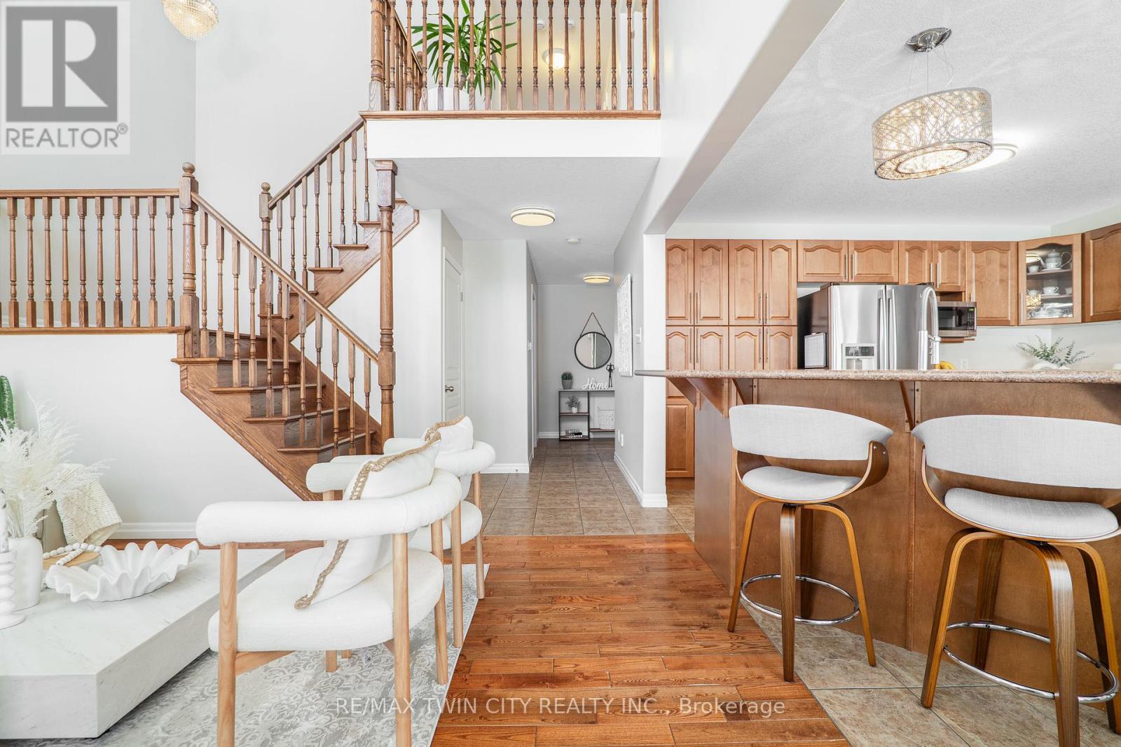 162 Banffshire Street, Kitchener, Ontario  N2R 1W7 - Photo 13 - X12609696