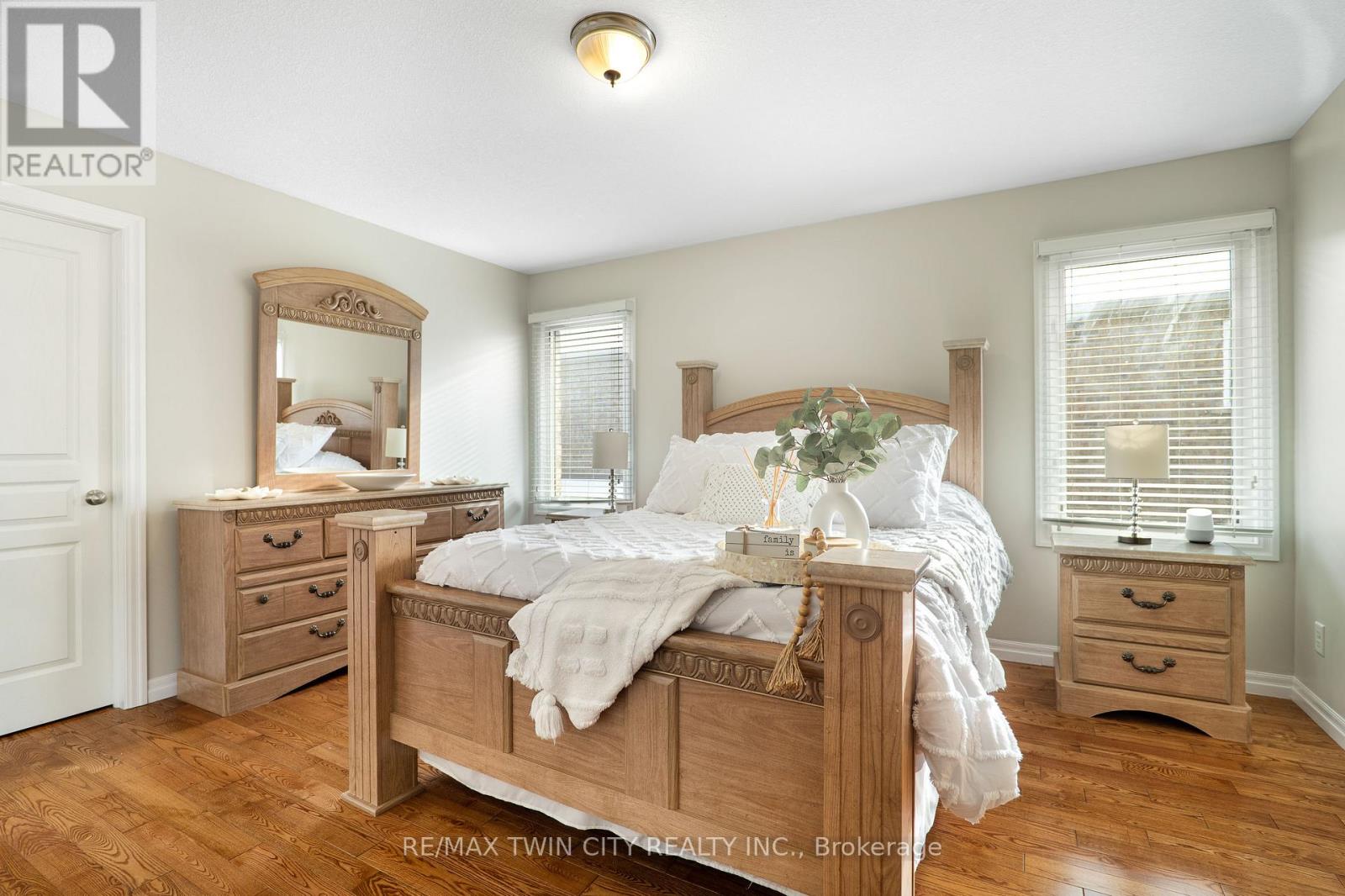 162 Banffshire Street, Kitchener, Ontario  N2R 1W7 - Photo 24 - X12609696