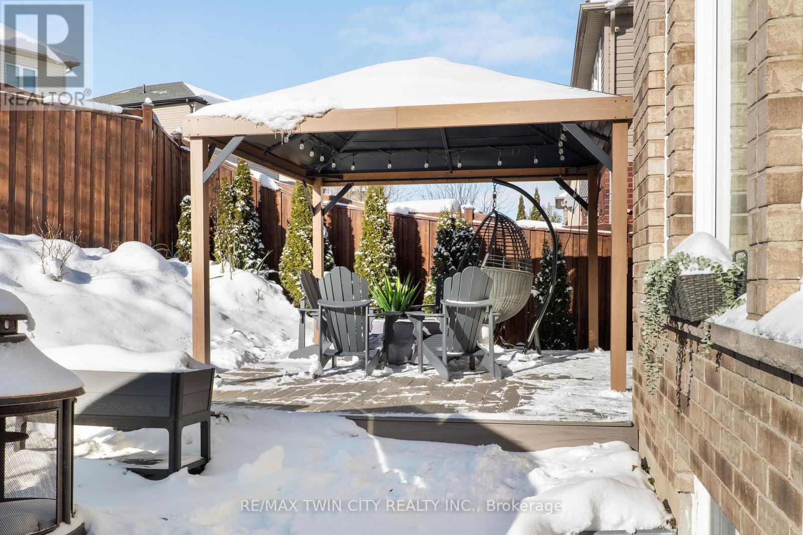 162 Banffshire Street, Kitchener, Ontario  N2R 1W7 - Photo 42 - X12609696