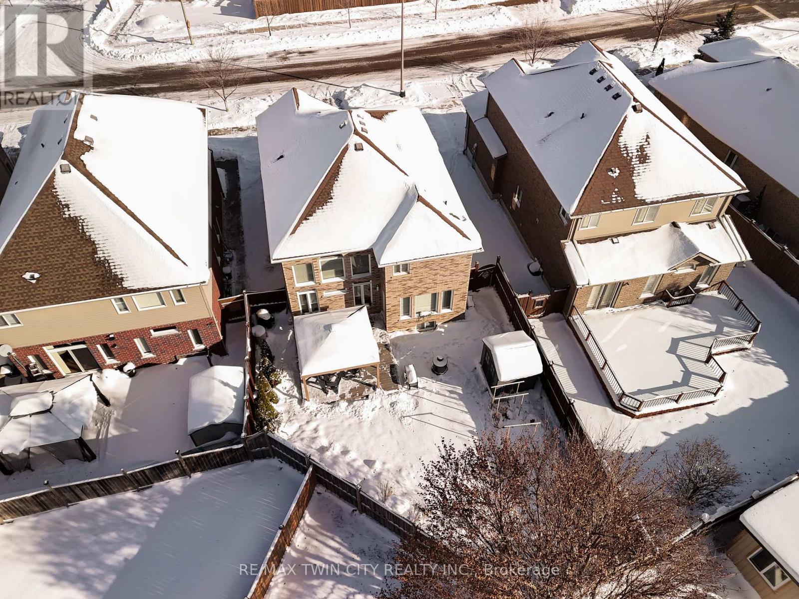 162 Banffshire Street, Kitchener, Ontario  N2R 1W7 - Photo 49 - X12609696