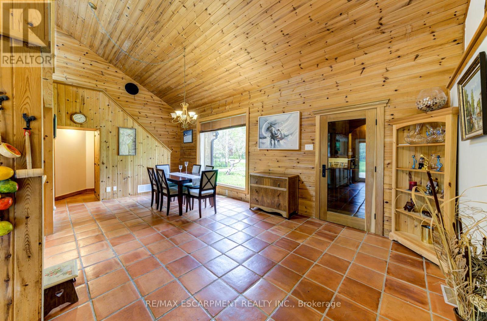 109 Hope Street, Blue Mountains, Ontario  L9Y 0L1 - Photo 20 - X12609716