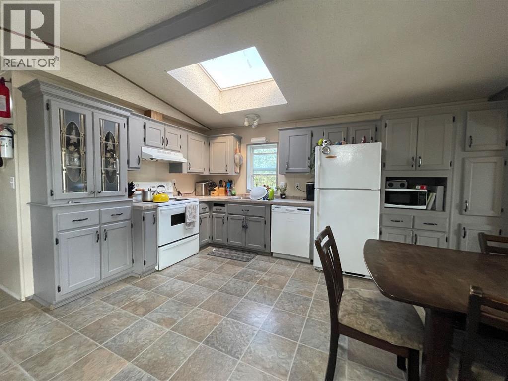 75023 Highway 750, High Prairie, Alberta T0G 1E0 - Photo 8 - A2248294