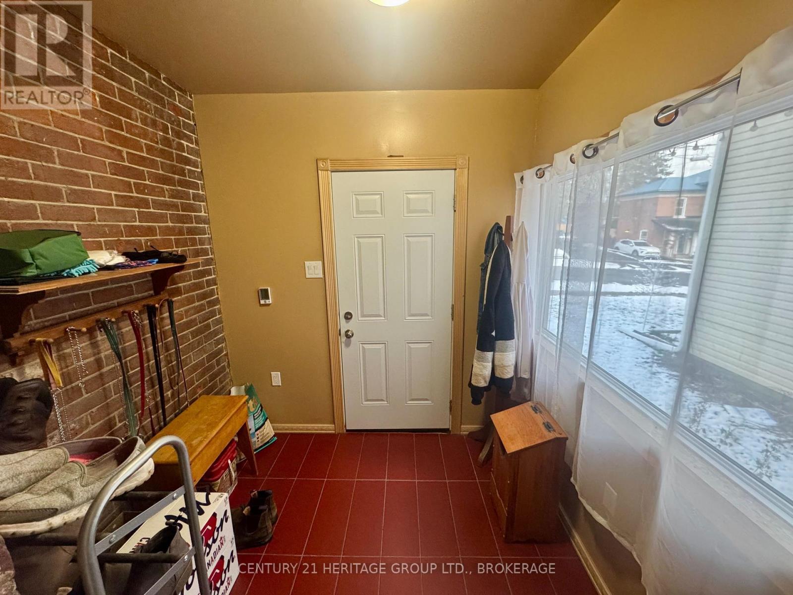 123 Green Street, Deseronto (Deseronto (Town)), Ontario  K0K 1X0 - Photo 2 - X12609796