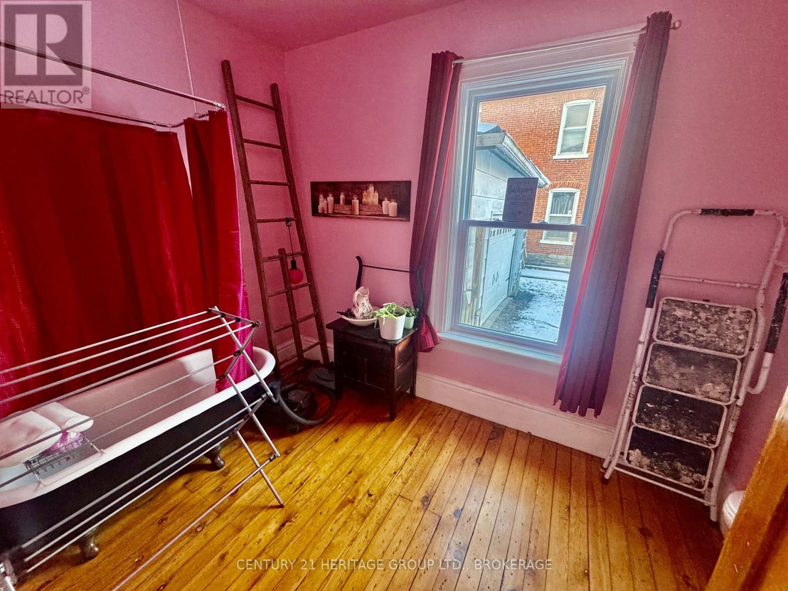 123 Green Street, Deseronto (Deseronto (Town)), Ontario  K0K 1X0 - Photo 8 - X12609796