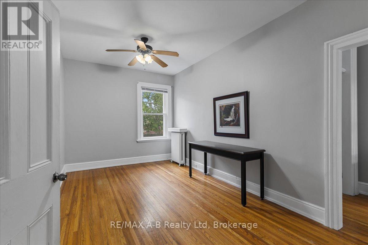 126 John Street N, Stratford, Ontario  N5A 6K9 - Photo 18 - X12609774