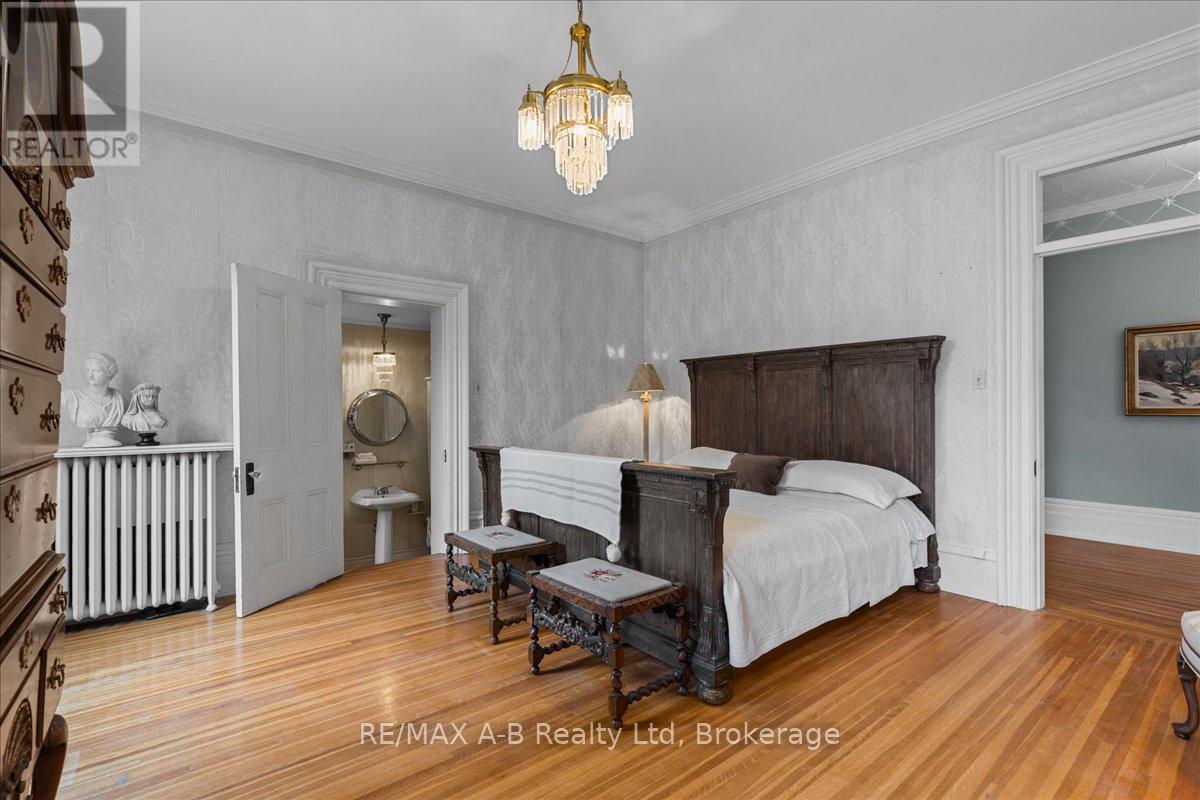 126 John Street N, Stratford, Ontario  N5A 6K9 - Photo 19 - X12609774