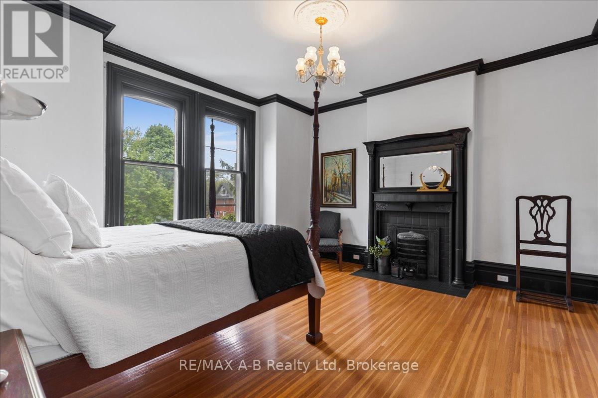 126 John Street N, Stratford, Ontario  N5A 6K9 - Photo 20 - X12609774