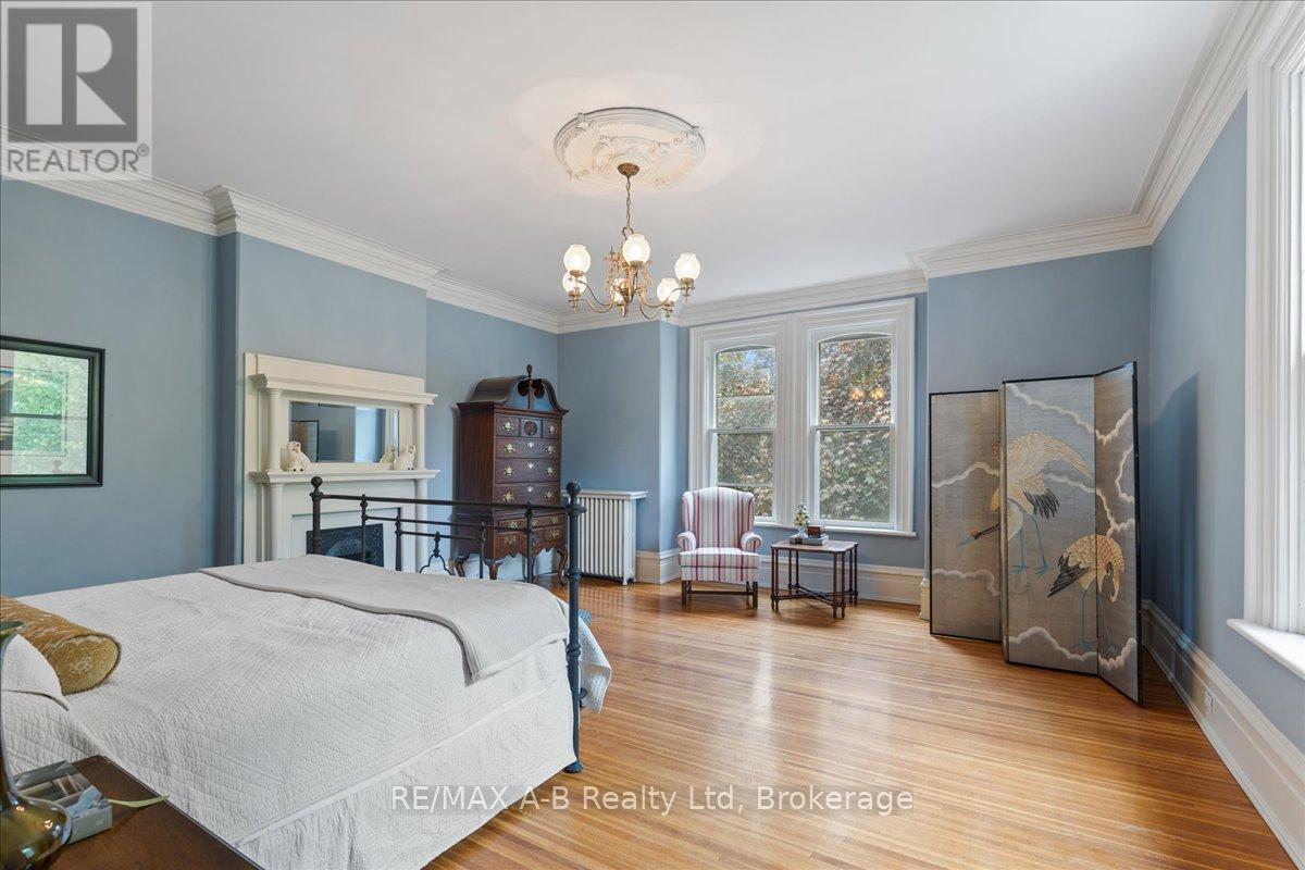 126 John Street N, Stratford, Ontario  N5A 6K9 - Photo 22 - X12609774