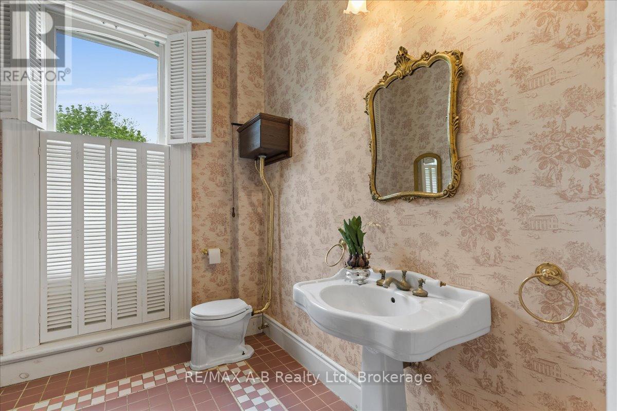 126 John Street N, Stratford, Ontario  N5A 6K9 - Photo 23 - X12609774