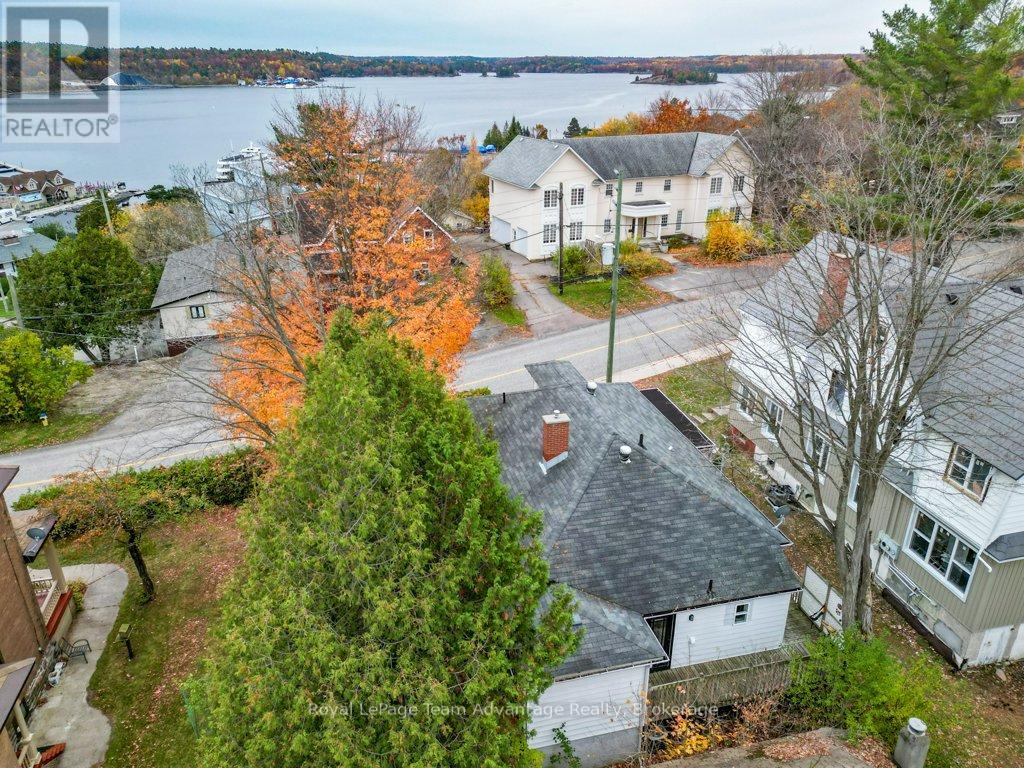 3 Belvedere Avenue, Parry Sound, Ontario  P2A 1Z8 - Photo 44 - X12609854