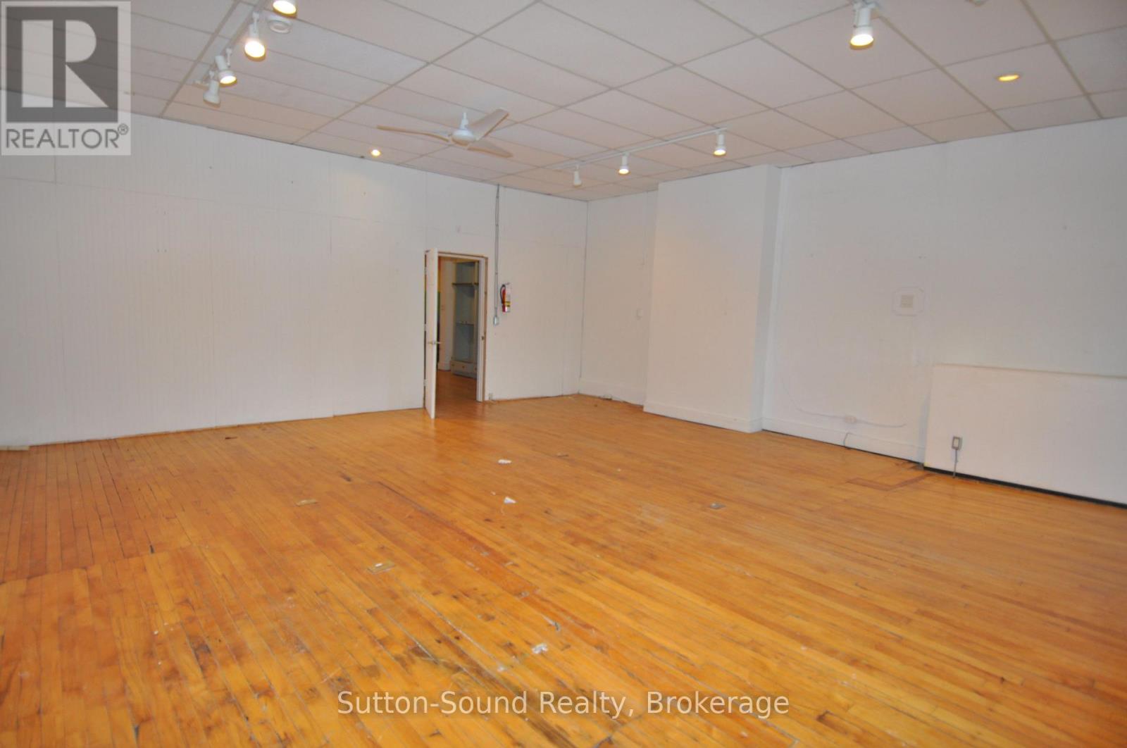 975 2nd Avenue E, Owen Sound, Ontario  N4K 2H5 - Photo 5 - X12609912