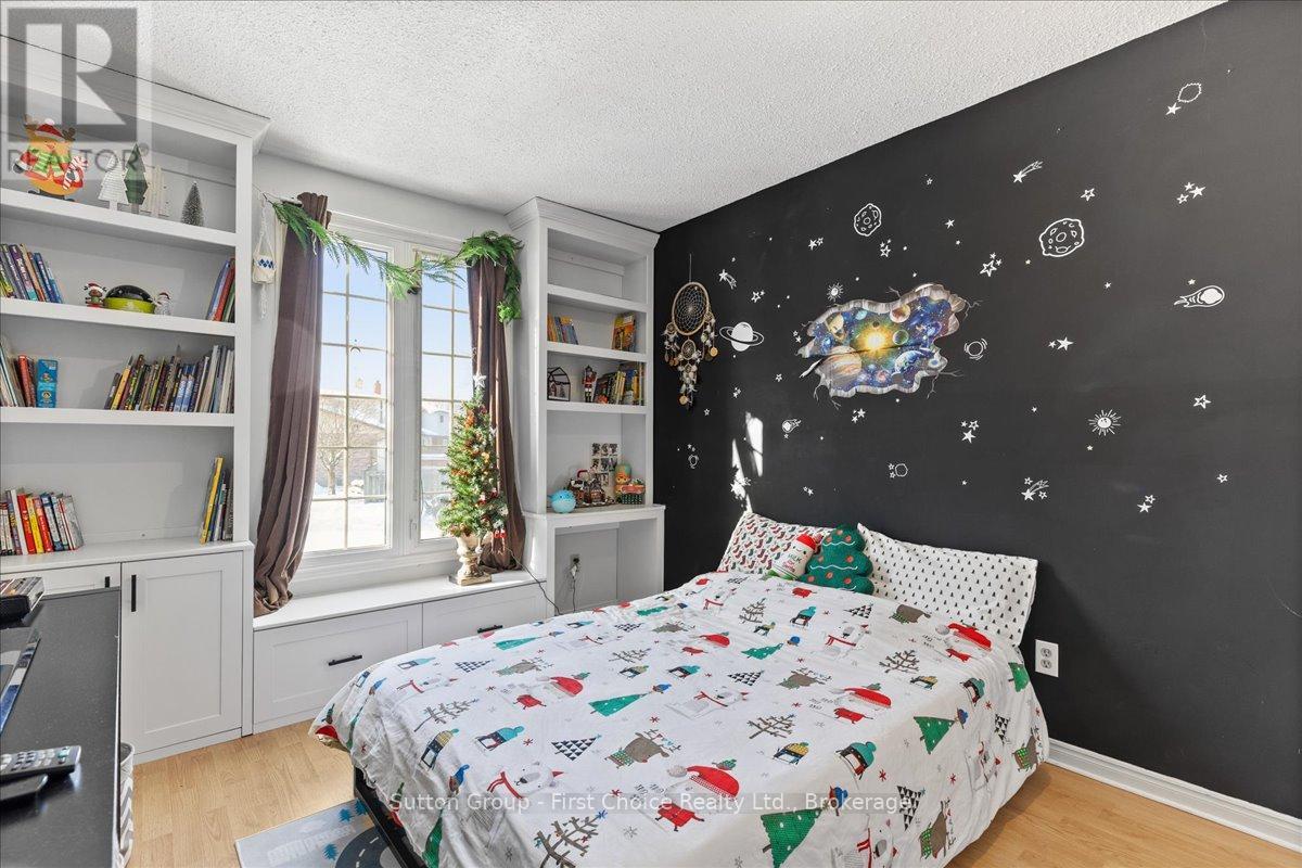 7 Kenner Crescent, Stratford, Ontario  N5A 7H2 - Photo 22 - X12609936