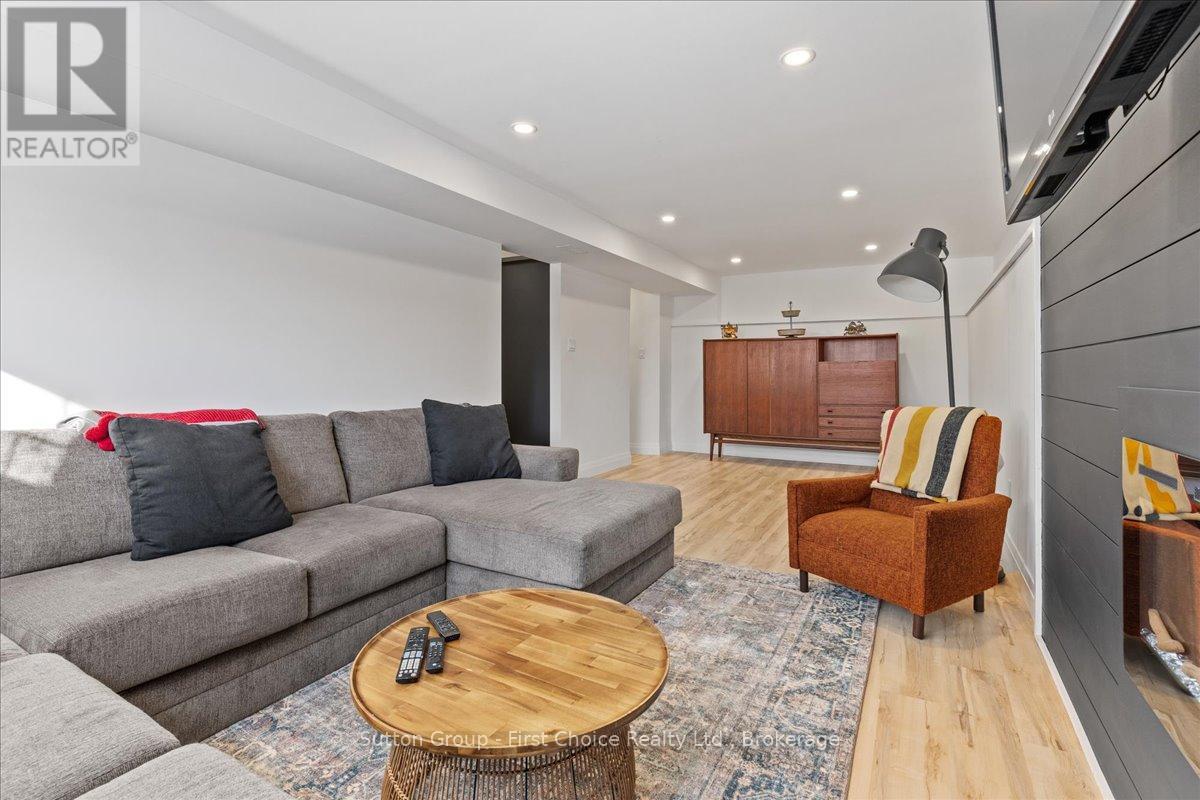 7 Kenner Crescent, Stratford, Ontario  N5A 7H2 - Photo 28 - X12609936