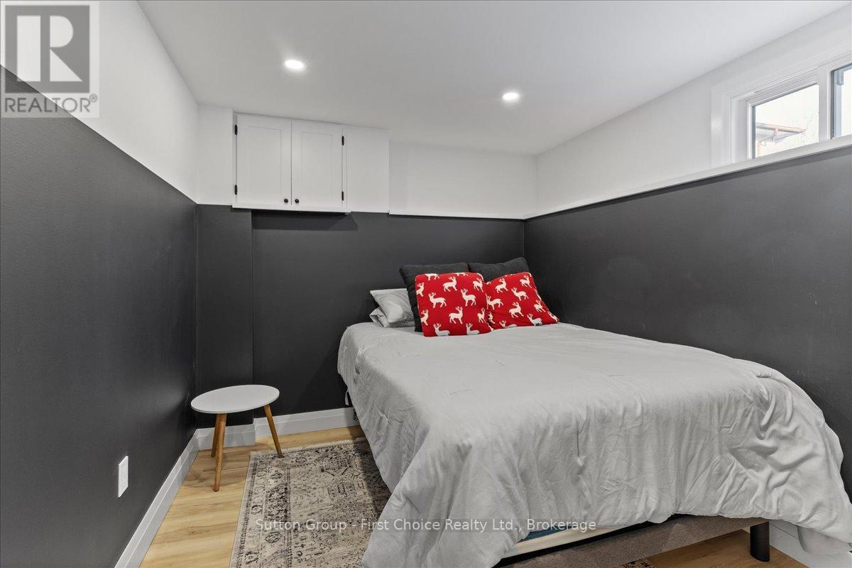 7 Kenner Crescent, Stratford, Ontario  N5A 7H2 - Photo 29 - X12609936