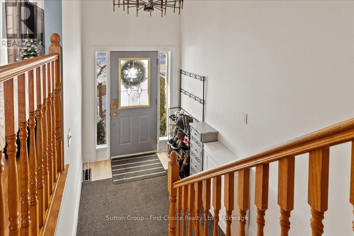 7 Kenner Crescent, Stratford, Ontario  N5A 7H2 - Photo 6 - X12609936