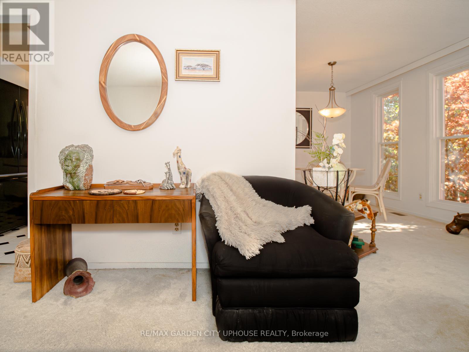 56 The Cedars, St. Catharines, Ontario L2M 6M8 - Photo 6 - X12507976