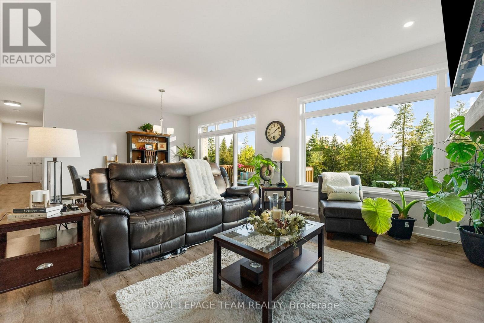 44 Morning Flight Court, Greater Madawaska, Ontario  K0J 1H0 - Photo 13 - X12609922