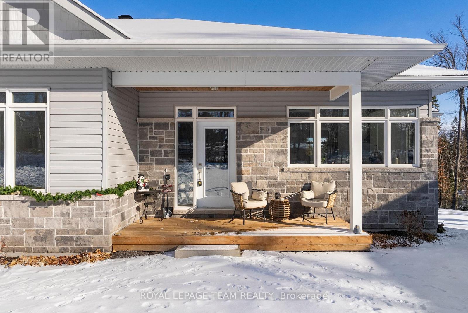 44 Morning Flight Court, Greater Madawaska, Ontario  K0J 1H0 - Photo 4 - X12609922