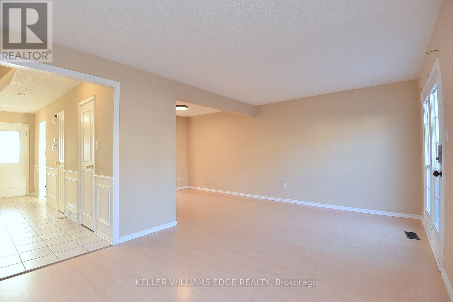 6 - 2254 Upper Middle Road, Burlington, Ontario  L7P 2Z9 - Photo 11 - W12252960