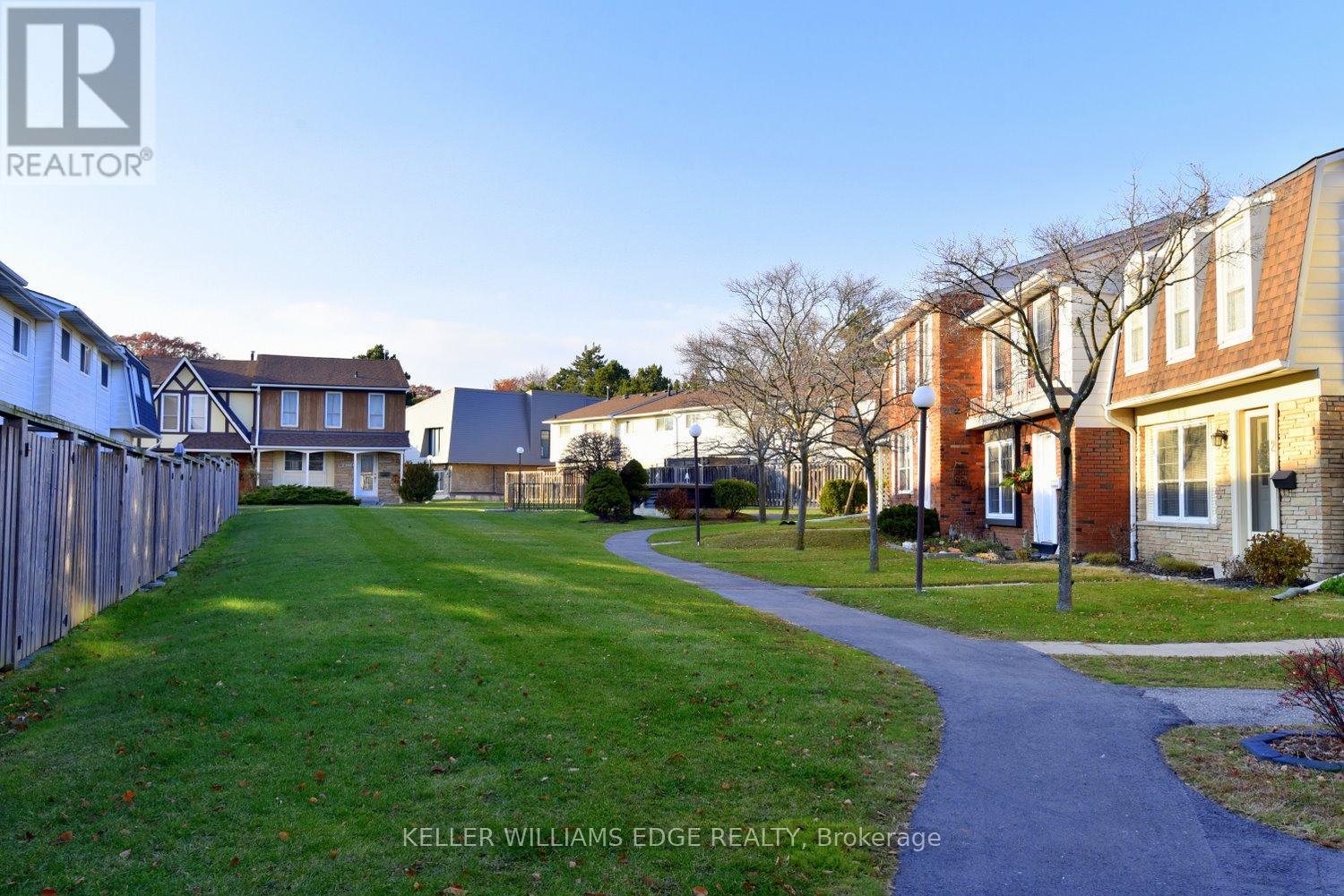 6 - 2254 Upper Middle Road, Burlington, Ontario  L7P 2Z9 - Photo 46 - W12252960