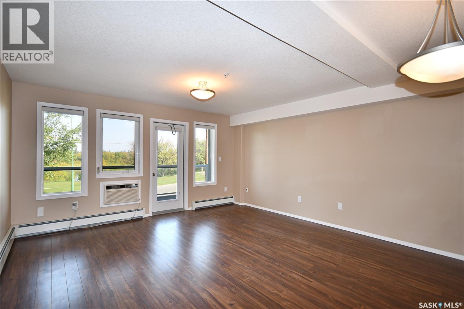 202 395 River Street E, Prince Albert, Saskatchewan  S6V 0A3 - Photo 7 - SK018094