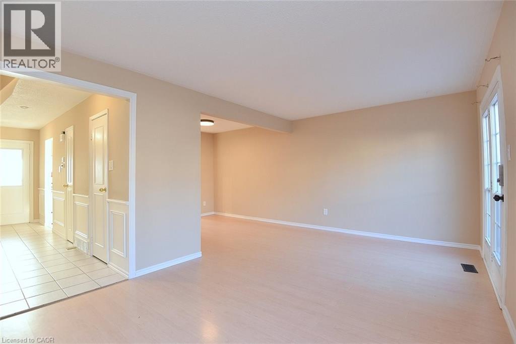 2254 Upper Middle Road Unit# 6, Burlington, Ontario  L7P 2Z9 - Photo 10 - 40743906